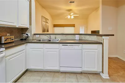 22 W Greenhill Terrace Place, The Woodlands, TX 77382 - Photo 18