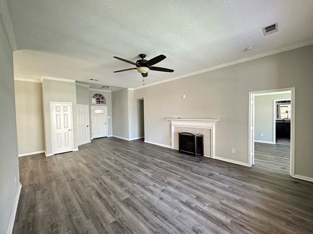 806 Legend Spring Dr, Katy TX  77494-3590 exterior