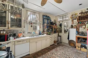 916 Sealy St, Galveston, TX 77550 - Photo 22