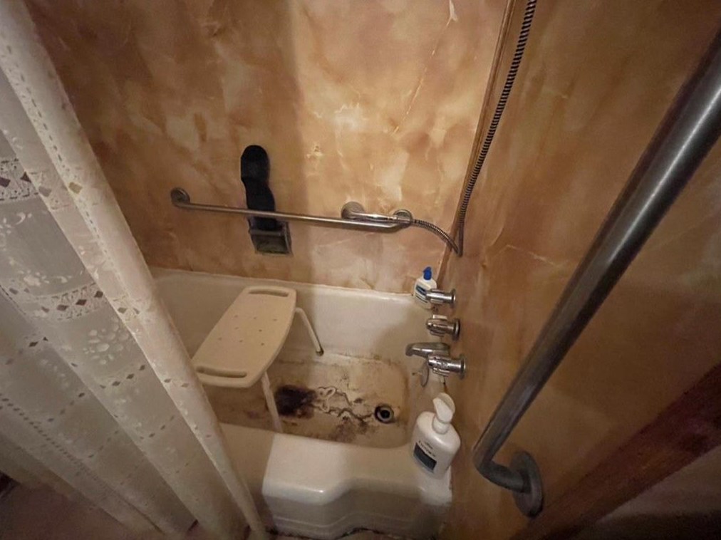 7435 Kingsley St, Houston TX  77087-4524 exterior