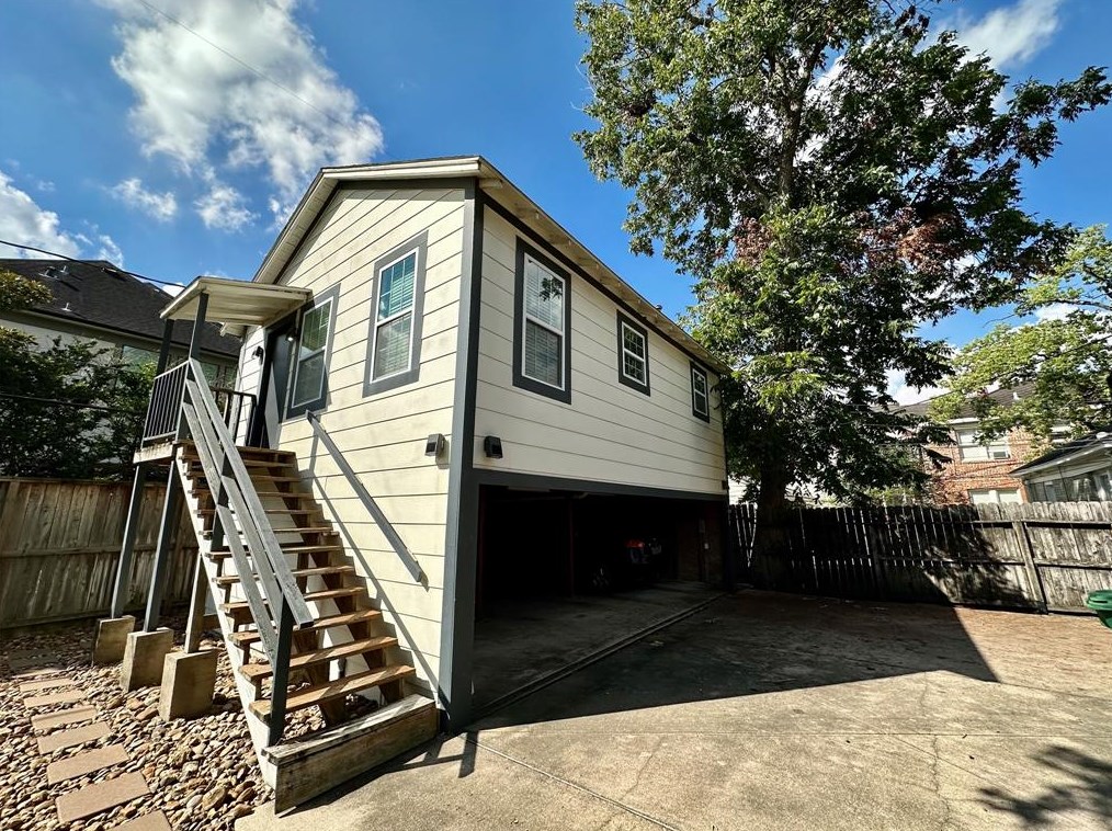 1639 Bonnie Brae St, Houston, TX 77006