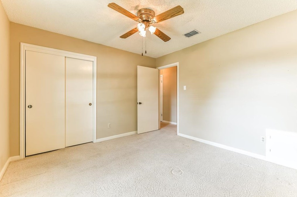 11323 Marrs Dr, Houston TX  77065-2108 exterior