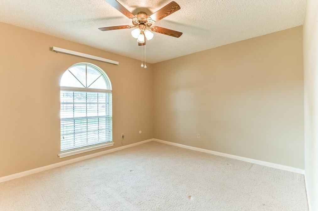 11323 Marrs Dr, Houston TX  77065-2108 exterior