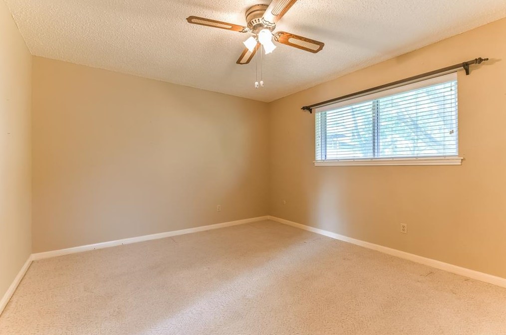 11323 Marrs Dr, Houston TX  77065-2108 exterior