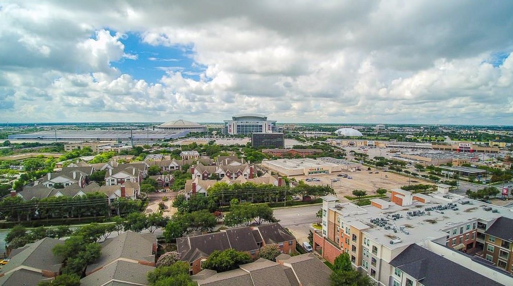 2255 Braeswood Park Dr Apt 221, Houston, TX 77030