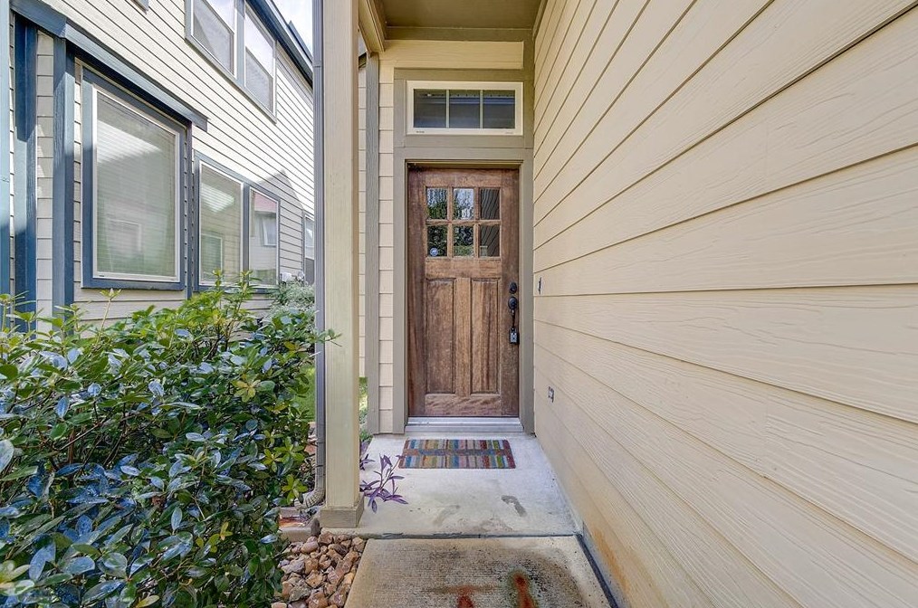 16 Cheswood Manor Ct, Spring TX  77382-5432 exterior