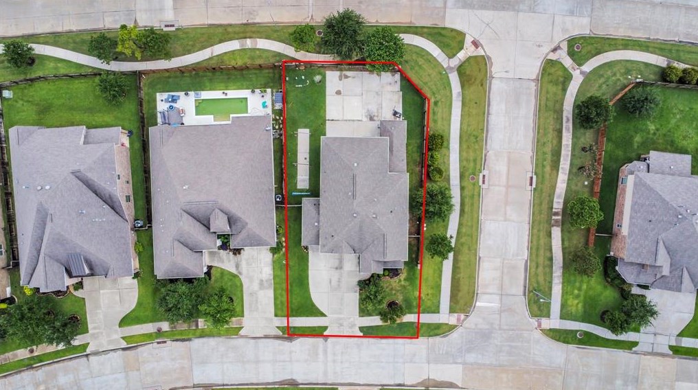 8002 Mesquite Hill Ln, Richmond, TX 77469