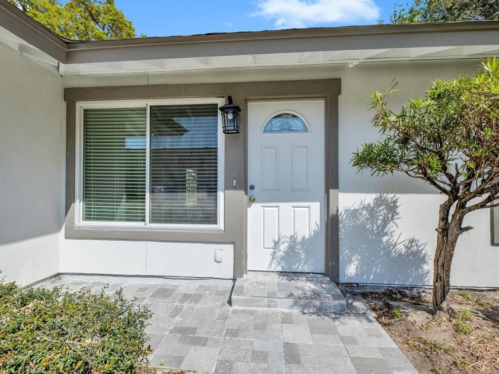 5306 Windswept Ln, Houston, TX 77056