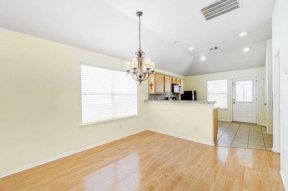 10834 Windfern Lakes St, Houston TX  77064-3124 exterior
