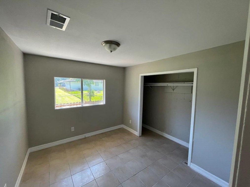 7807 Glass St, Houston TX  77016-6244 exterior