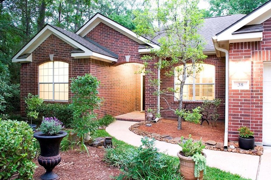 38 Sun Loft Ct, Spring, TX 77382-1129