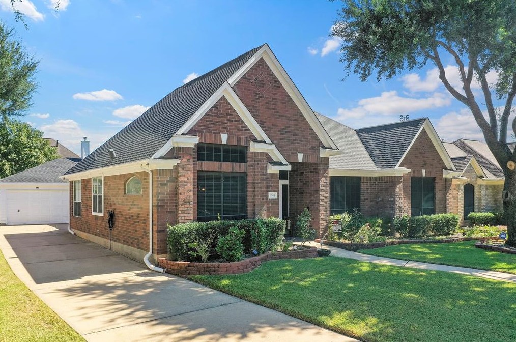 11146 Hillside Glen Trl, Houston, TX 77065-5022