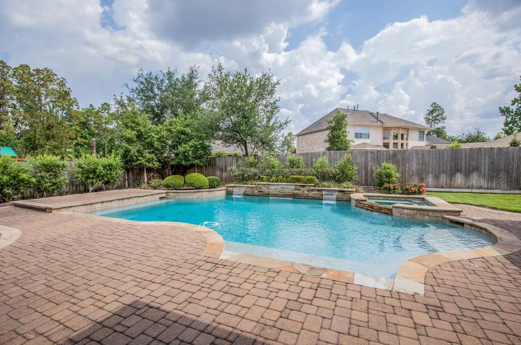 20603 Sundance Springs Ln, Spring, TX 77379-8239