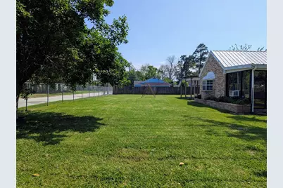 2654 Cos Street, Liberty, TX 77575 - Photo 10