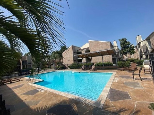 8100 Cambridge St, Houston TX  77054-3171 exterior