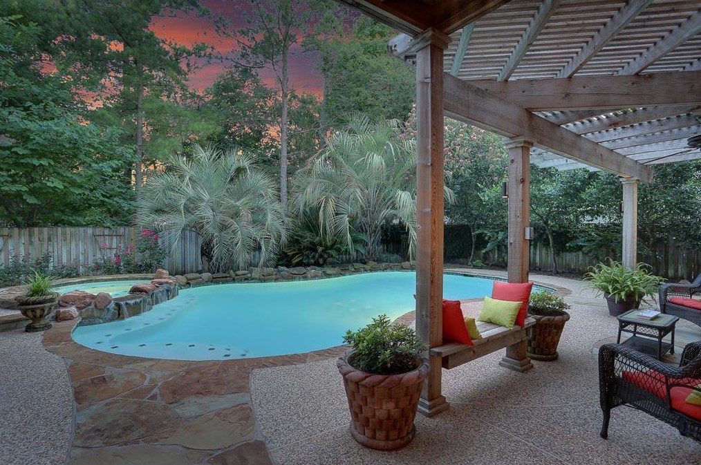 19 Plum Crest Cir, Spring, TX 77382-5755