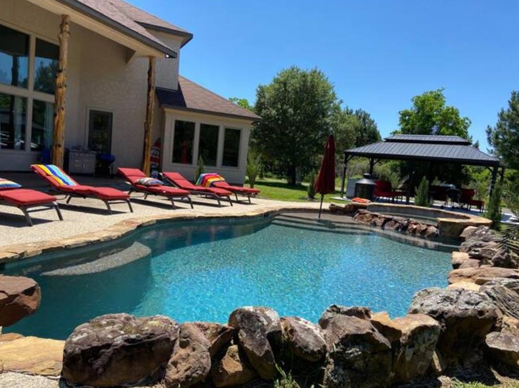 18001 Mueschke Rd, Cypress, TX 77433