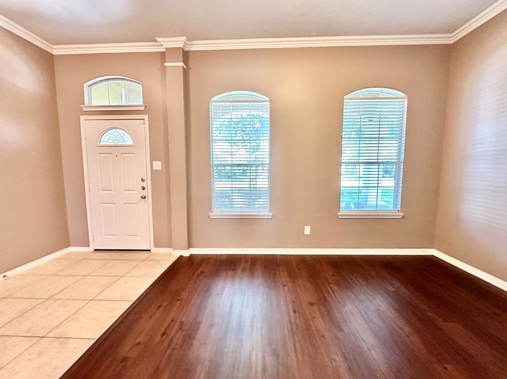 18827 Magnolia Arbor Ln, Tomball, TX 77377-3909