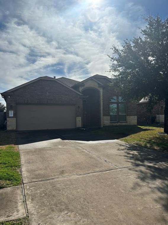 21427 Village Crossing Ln, Porter, TX 77365