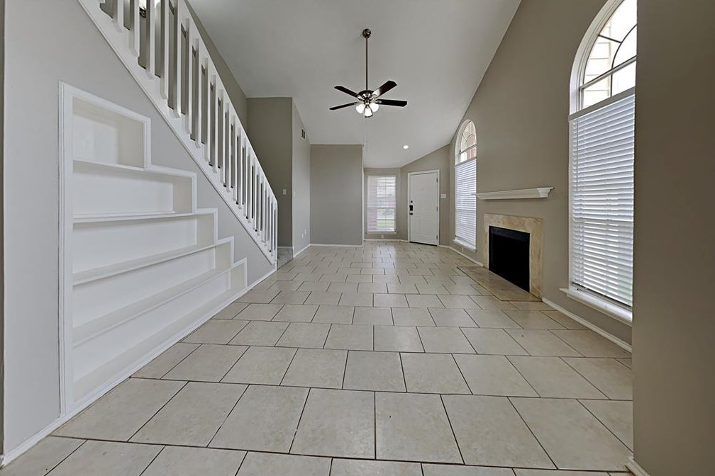 11831 Oakner Dr, Tomball, TX 77377