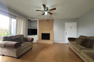 3919 Fairmont Pkwy, Pasadena, TX 77504 - Photo 4