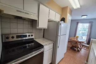 3919 Fairmont Pkwy, Pasadena, TX 77504 - Photo 10