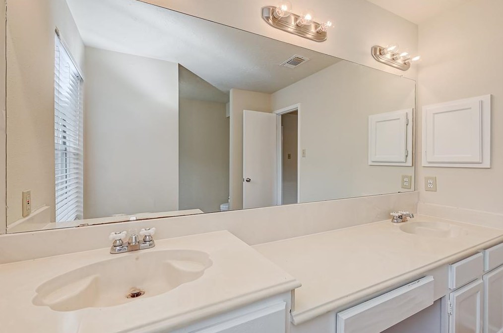 17410 Turner Pt Cir, Houston TX  77095-1134 exterior