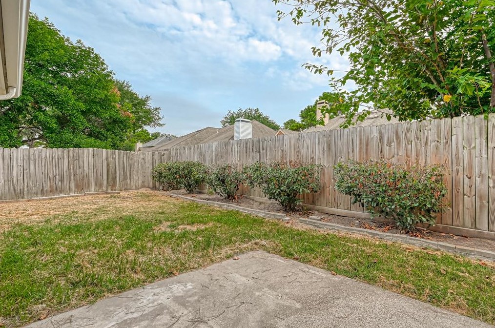 17410 Turner Pt Cir, Houston TX  77095-1134 exterior