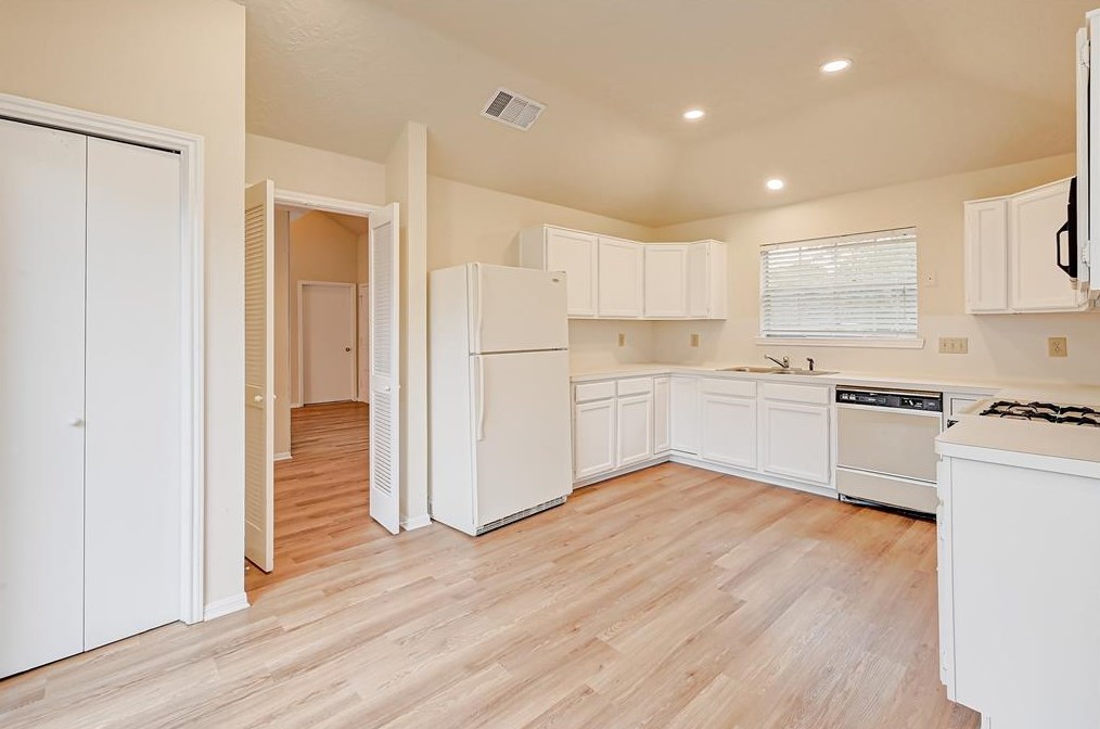 17410 Turner Pt Cir, Houston TX  77095-1134 exterior