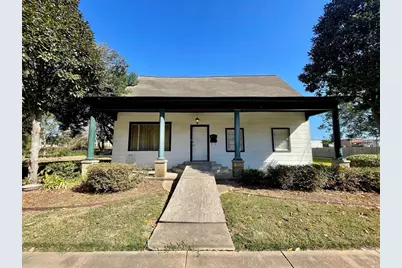 416 W Burleson Street, Wharton, TX 77488 - Photo 1