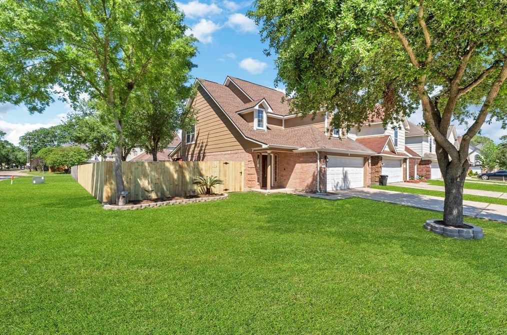 11907 Vita Cir, Houston, TX 77070-5754
