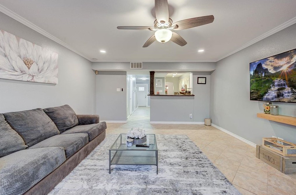 11515 Burdine St #534, Houston, TX 77035