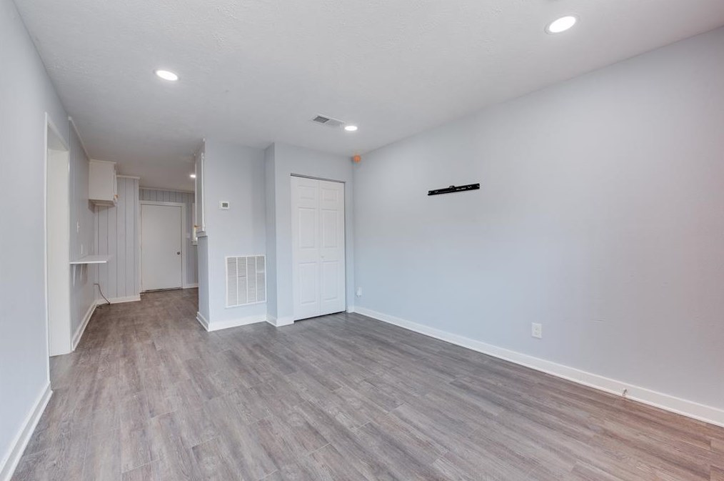3339 Simmons St #3, Houston, TX 77004