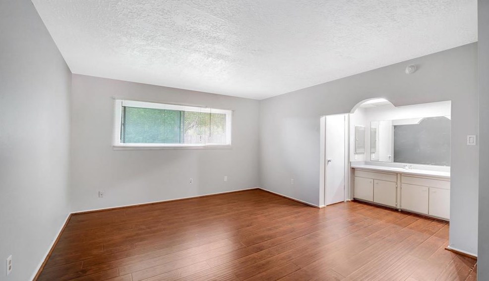 11519 Ensbrook Dr, Houston TX  77099-4706 exterior