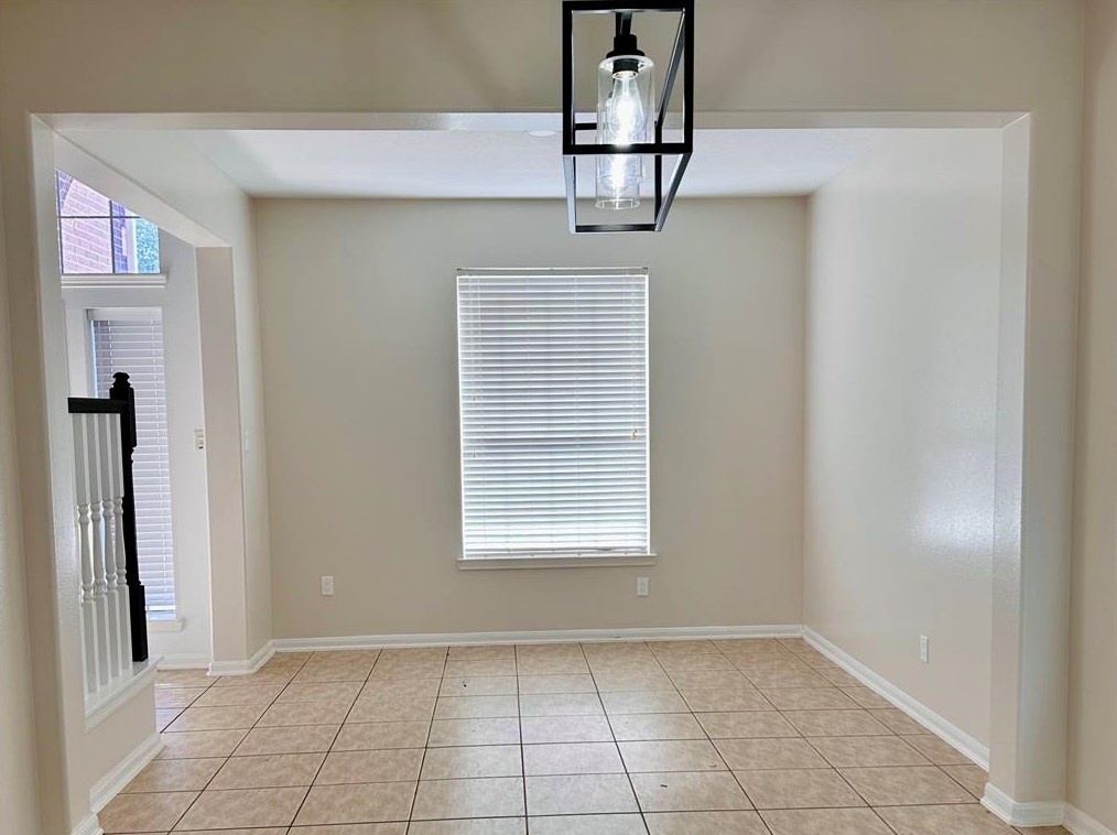 12911 Hunters Field Ln, Houston, TX 77044