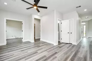 3337 Shelby Cir, Houston, TX 77051 - Photo 12