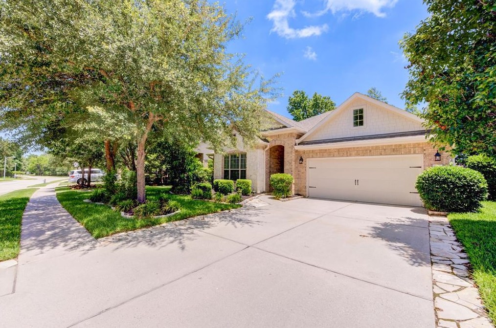 1109 Jacobs Lake Blvd, Conroe, TX 77384
