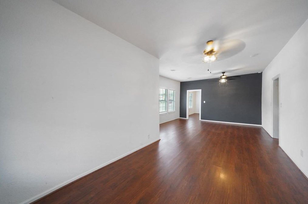 316 Burr St, Houston TX  77011-4104 exterior