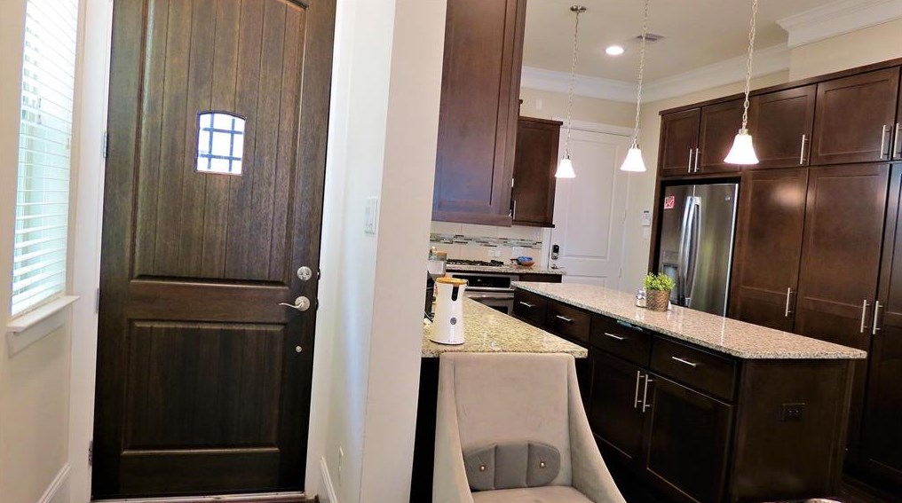 1307 Afton St, Houston, TX 77055-6940