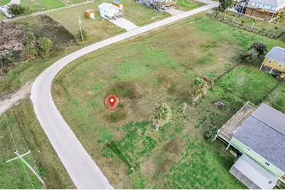 1354 Skyline Drive, Crystal Beach, TX 77650 - Photo 10