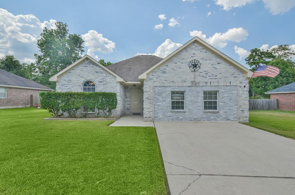 25381 Cedar Ln, Patton, TX 77372-5314