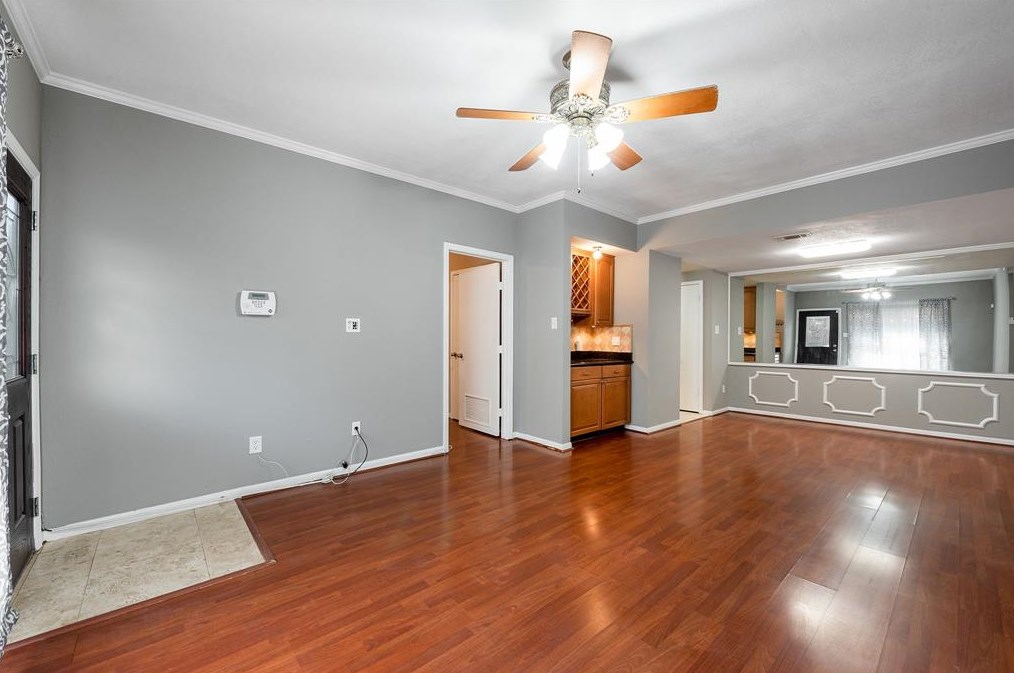 5711 Sugar Hill Dr Apt 43, Houston, TX 77057