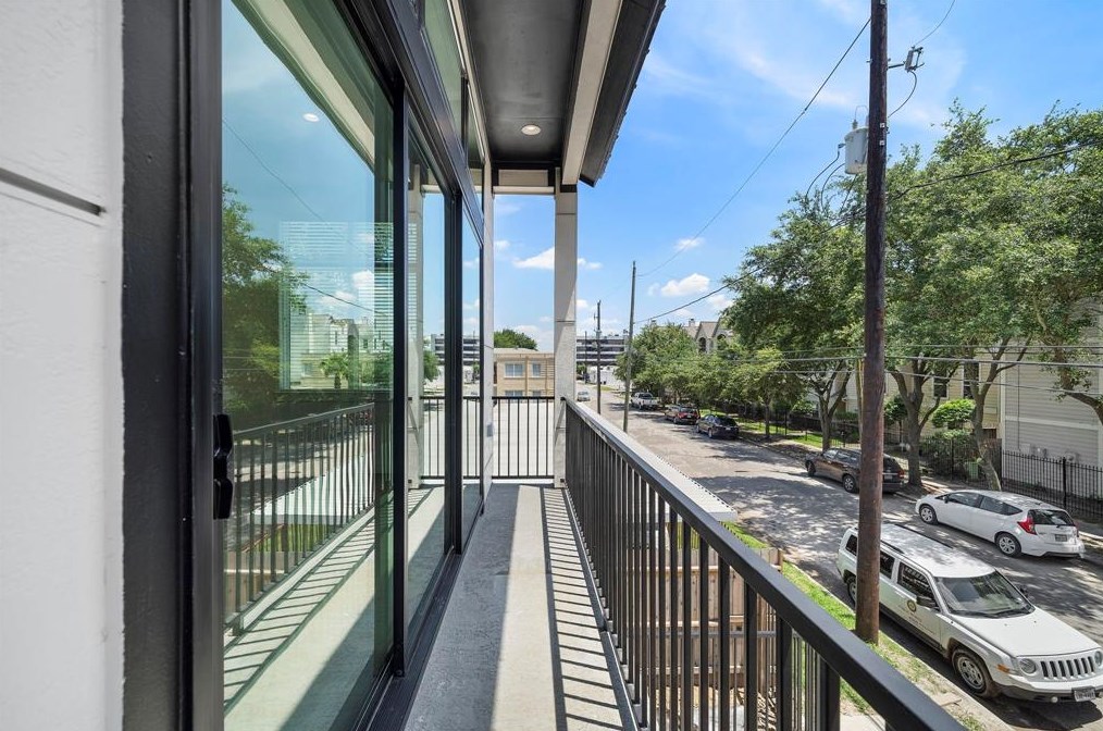 1817 Prospect St, Houston TX  77004-7219 exterior
