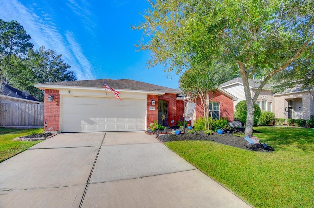 23819 Breckenridge Forest Dr, Spring, TX 77373-3241