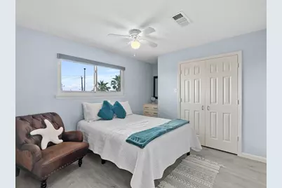 7600 Seawall Boulevard #113, Galveston, TX 77551 - Photo 14