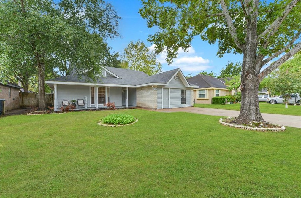 5701 Village Arbour Dr, Katy, TX 77493