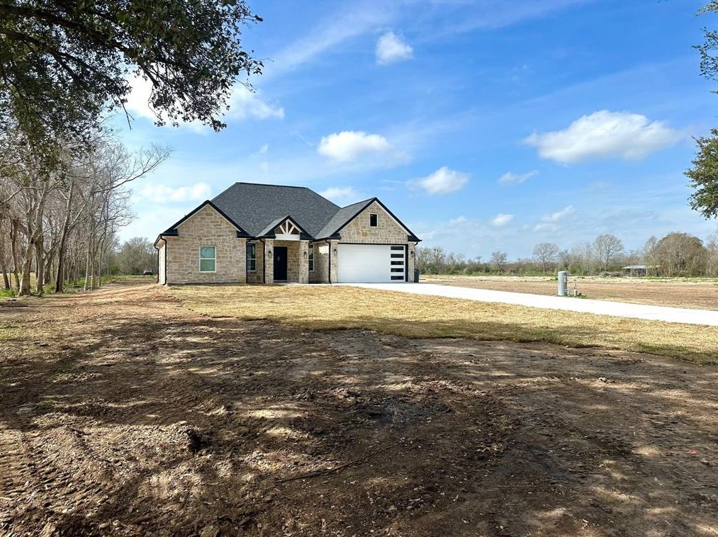 8032 Short Rd, Needville, TX 77461-8965