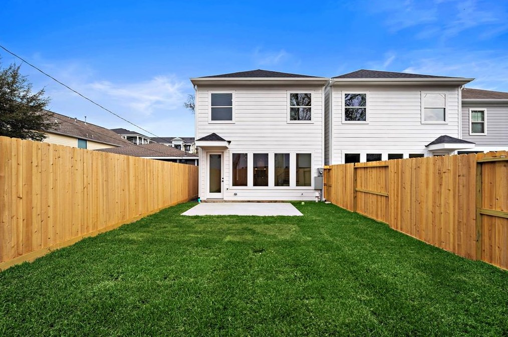 518 24th St, Houston TX  77008-1944 exterior