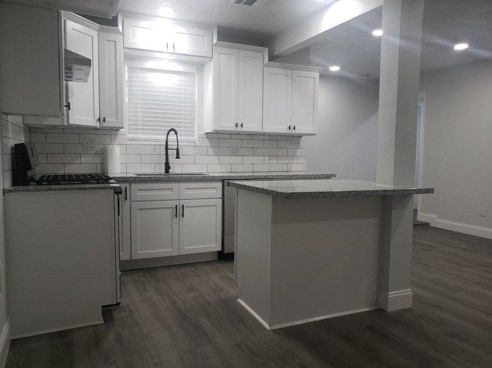 162 Princess Dr, Houston TX  77034-1516 exterior