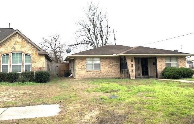 4802 Bricker St, Houston, TX 77033